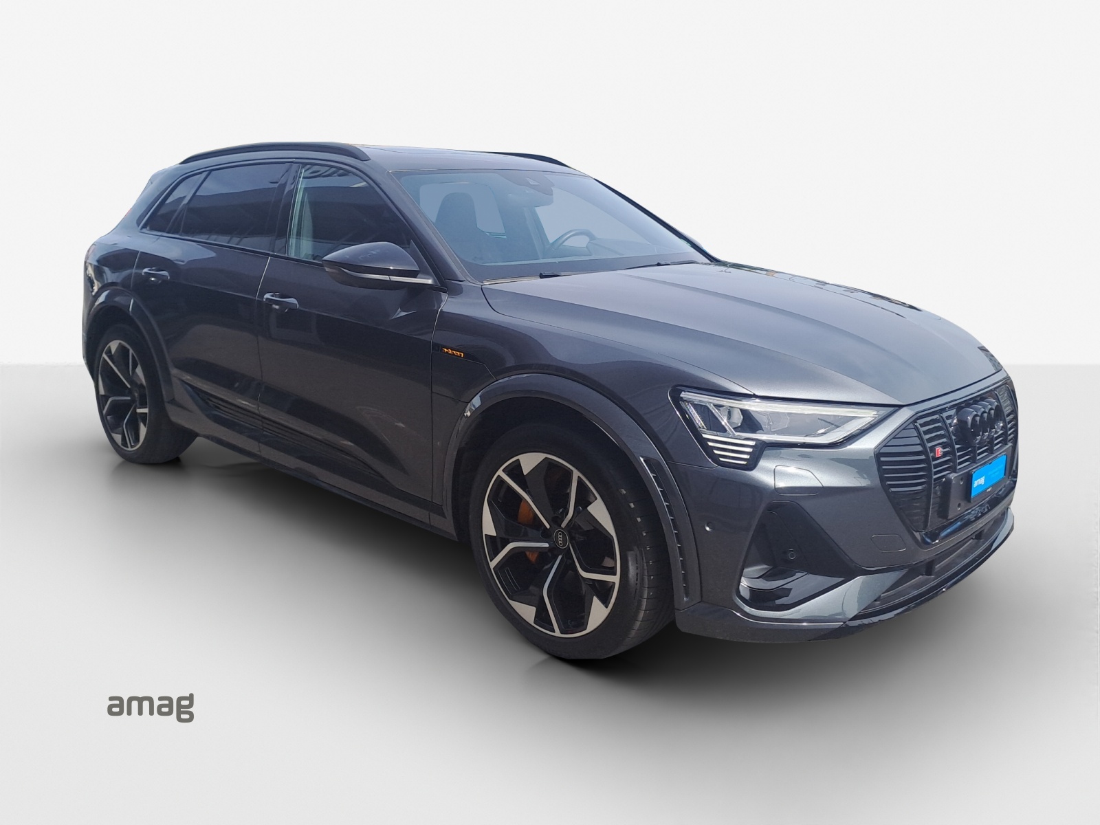 AUDI e-tron S quattro-image-6