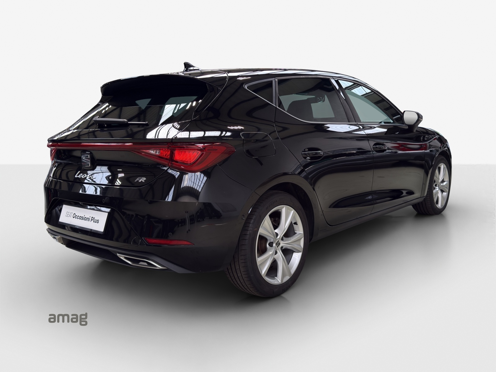 SEAT Leon 1.5 eTSI mHEV DSG FR-image-4