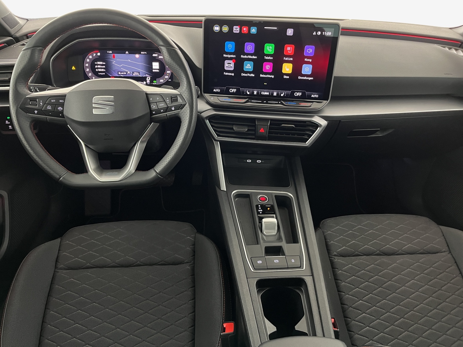 SEAT Leon 1.5 eTSI mHEV DSG FR-image-8