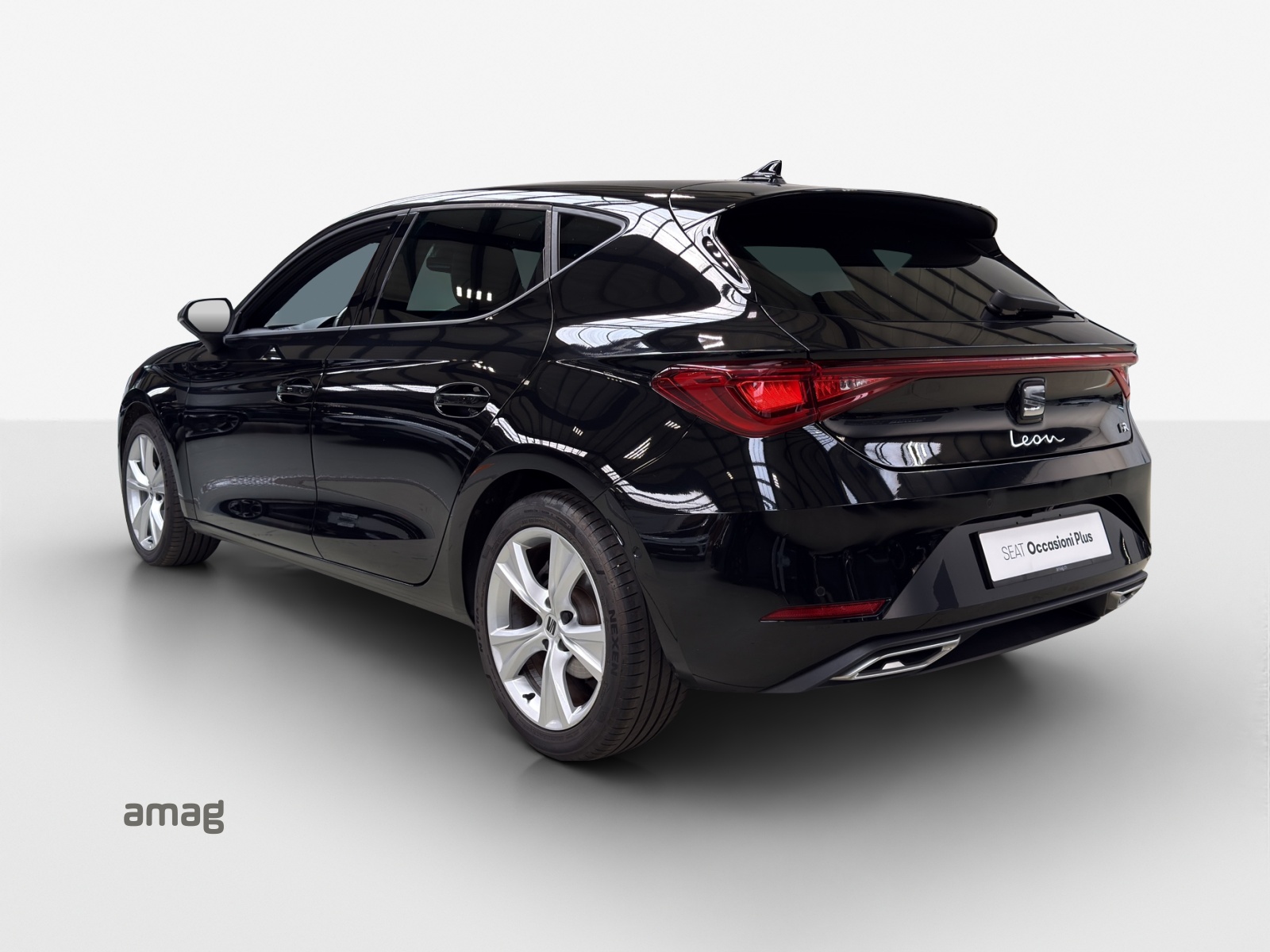 SEAT Leon 1.5 eTSI mHEV DSG FR-image-2