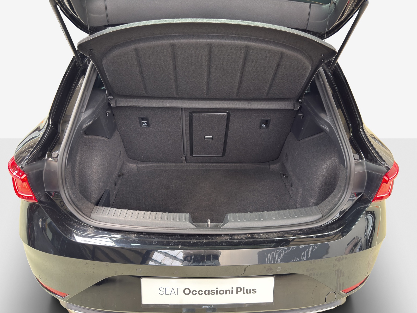 SEAT Leon 1.5 eTSI mHEV DSG FR-image-12