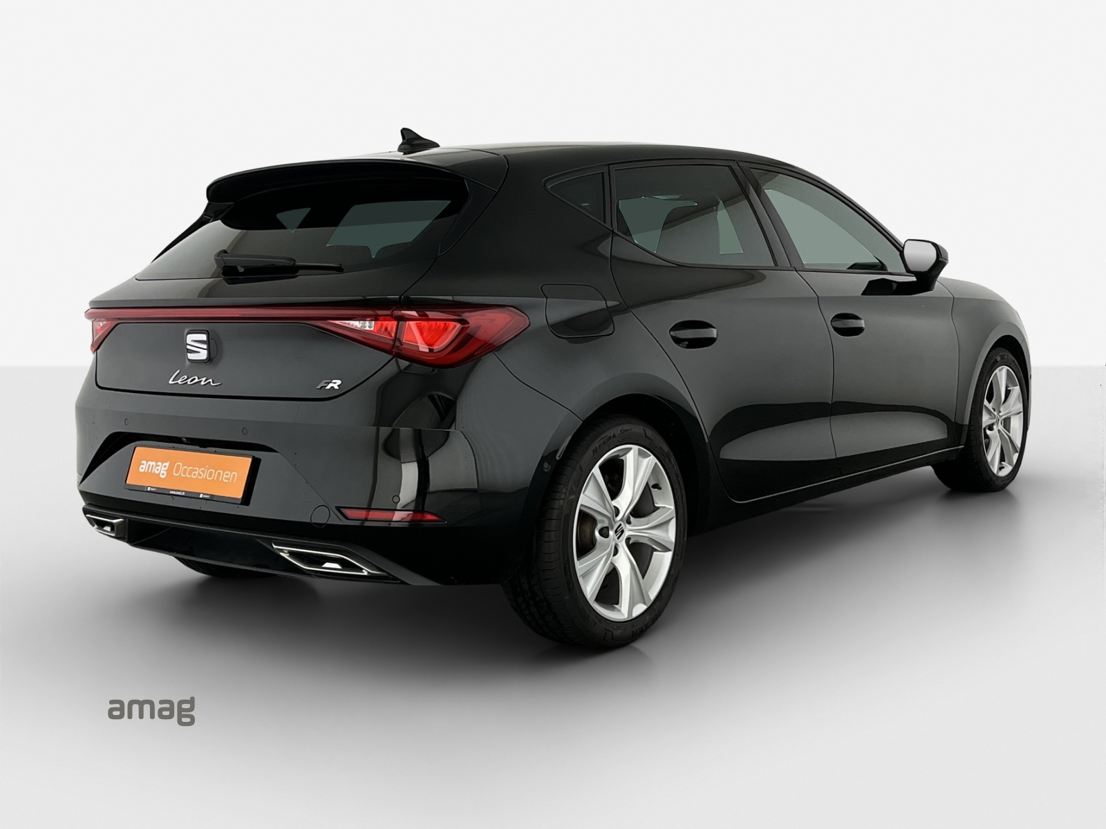 SEAT Leon 1.5 eTSI mHEV DSG FR-image-4