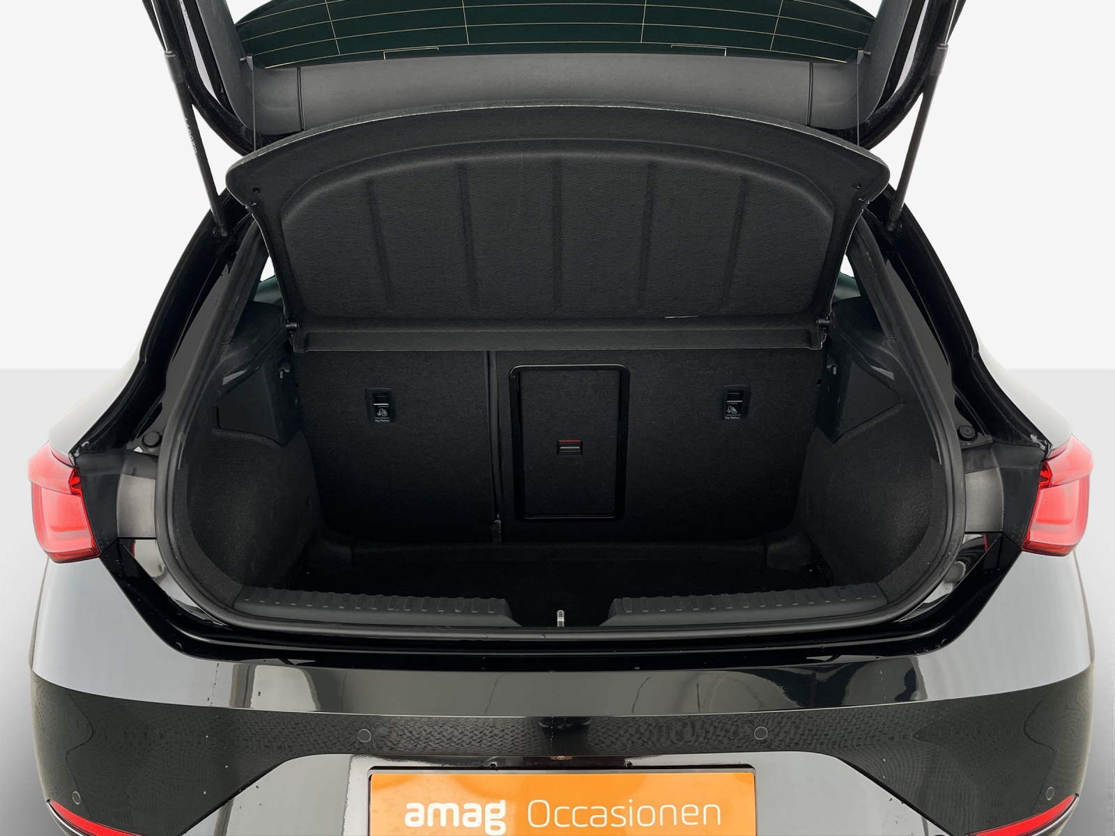 SEAT Leon 1.5 eTSI mHEV DSG FR-image-12