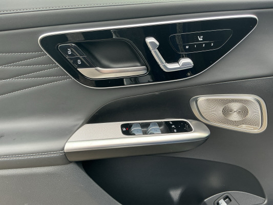 MERCEDES-BENZ GLC 400 e 4M 9G-Tronic-image-9