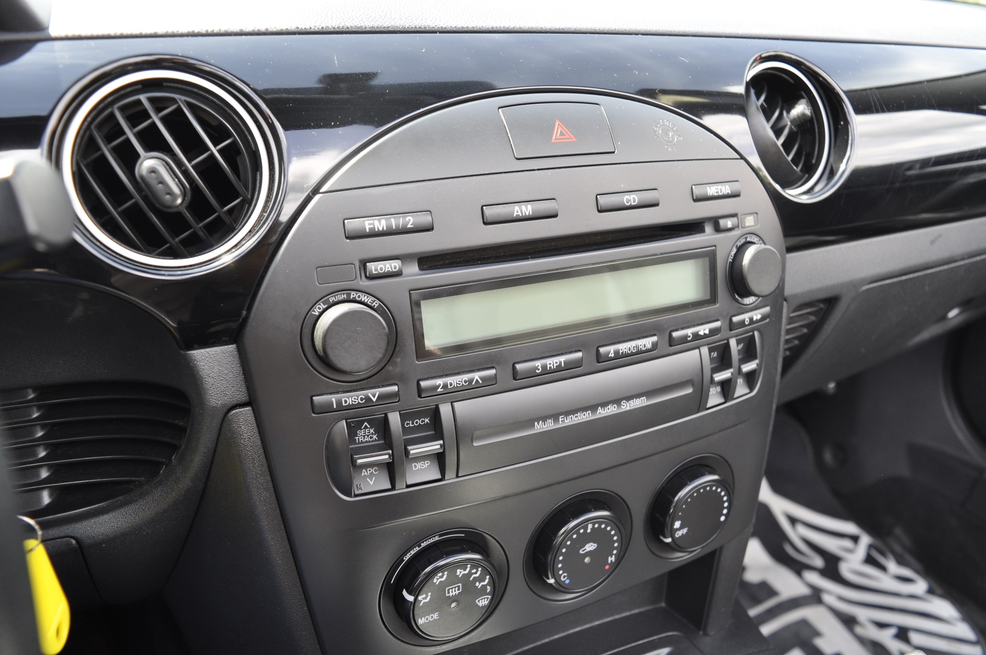 MAZDA MX-5 1.8i 16V Confort-image-14
