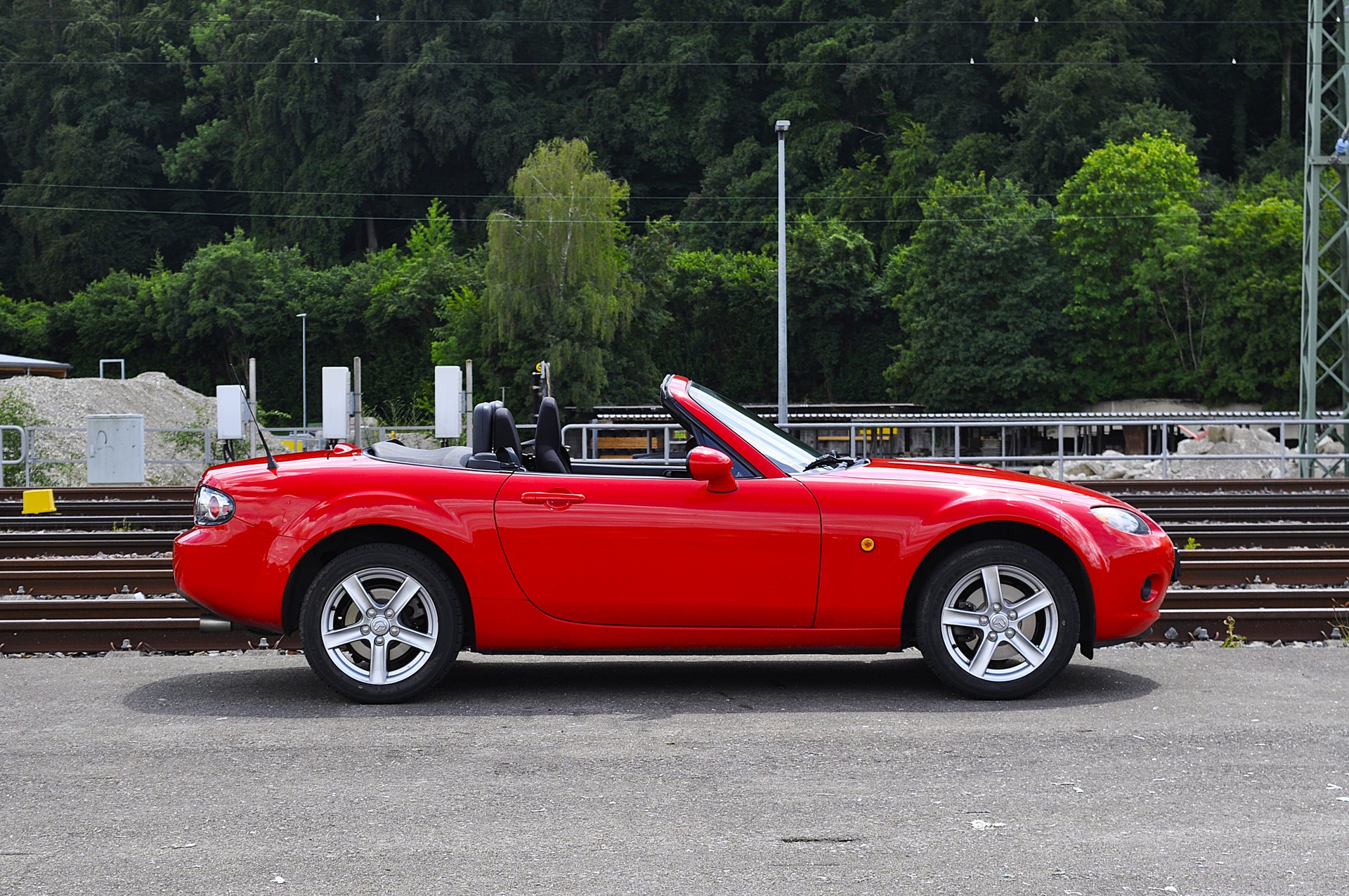 MAZDA MX-5 1.8i 16V Confort-image-10