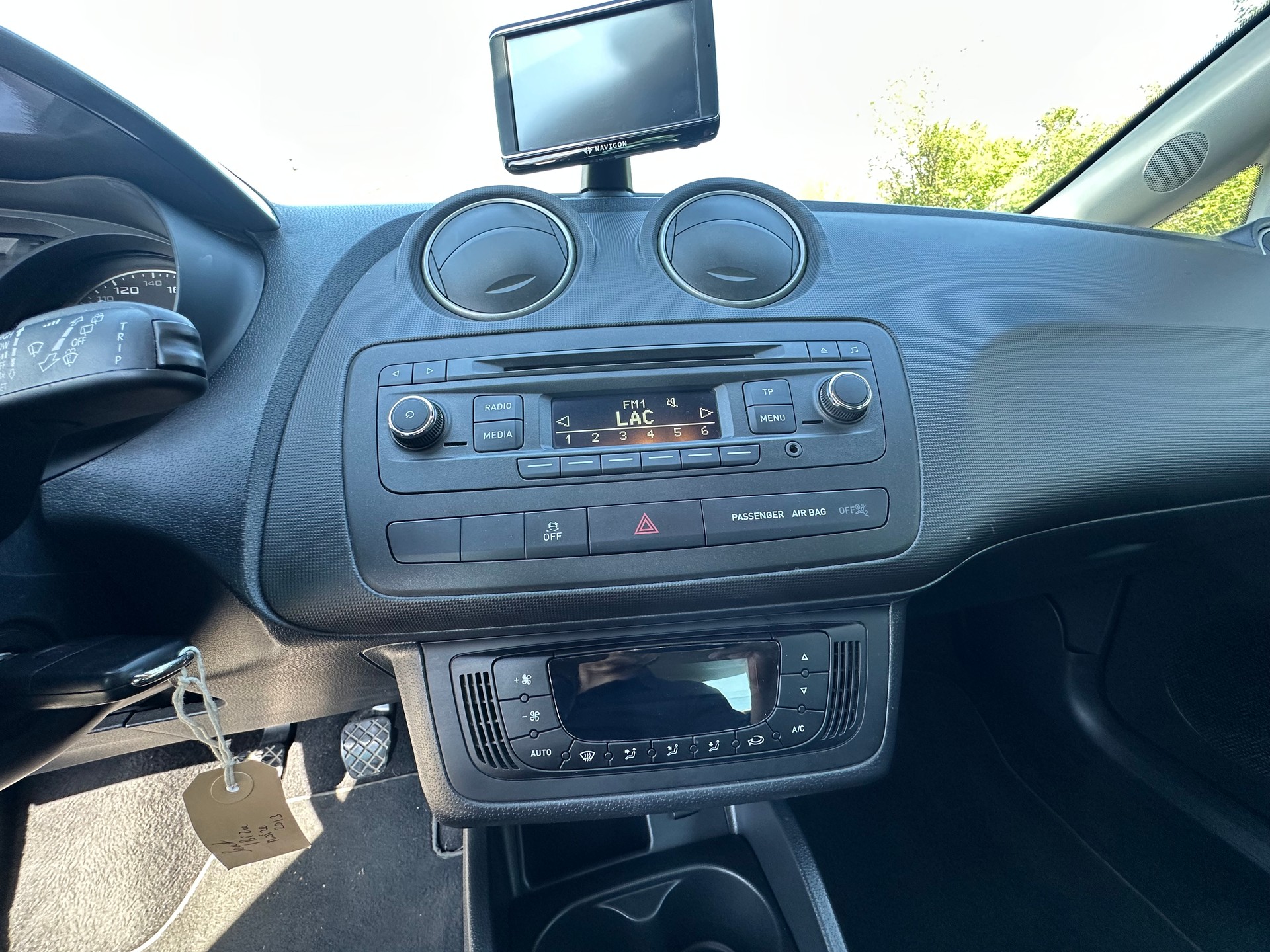 SEAT Ibiza 1.2 TSI FR Stopp-Start-image-14