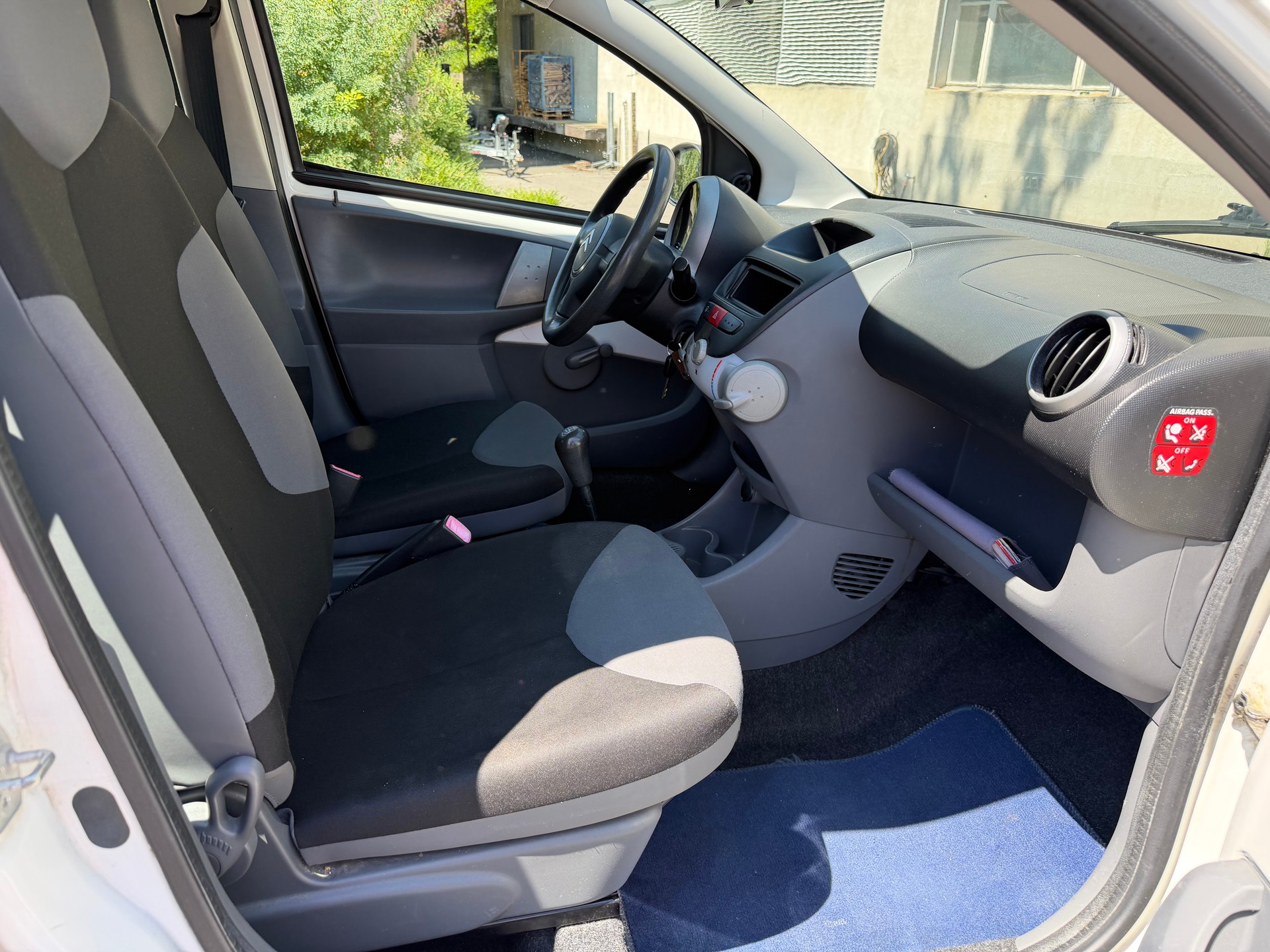 CITROEN C1 1.0i X-image-12