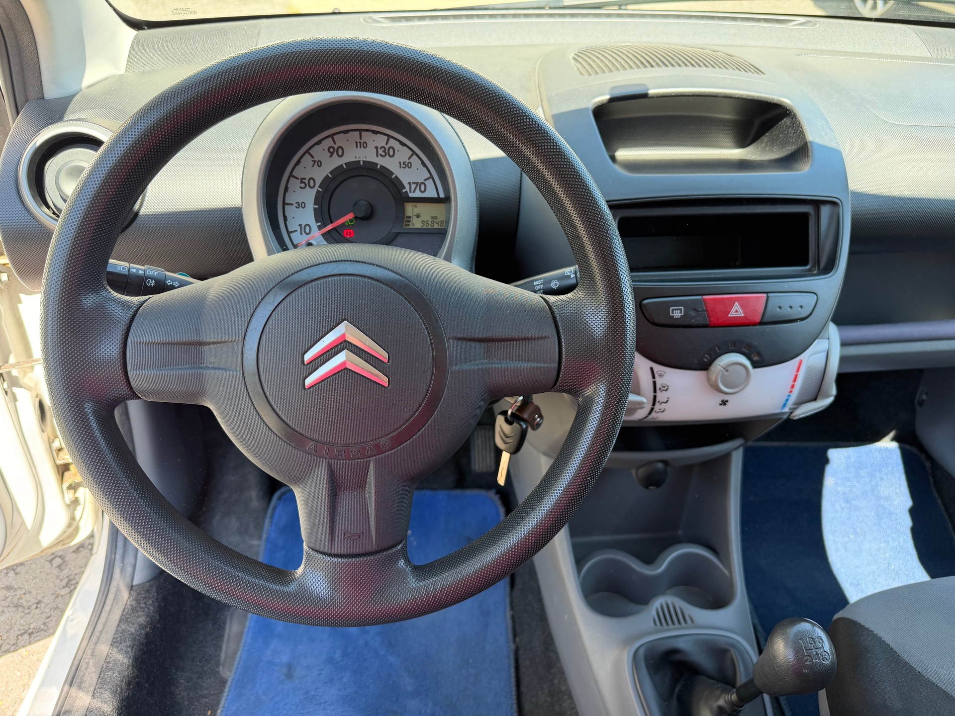 CITROEN C1 1.0i X-image-10