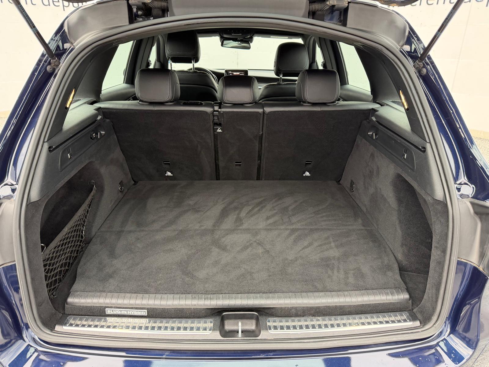 MERCEDES-BENZ GLC 350 e 4Matic 7G-Tronic-image-10