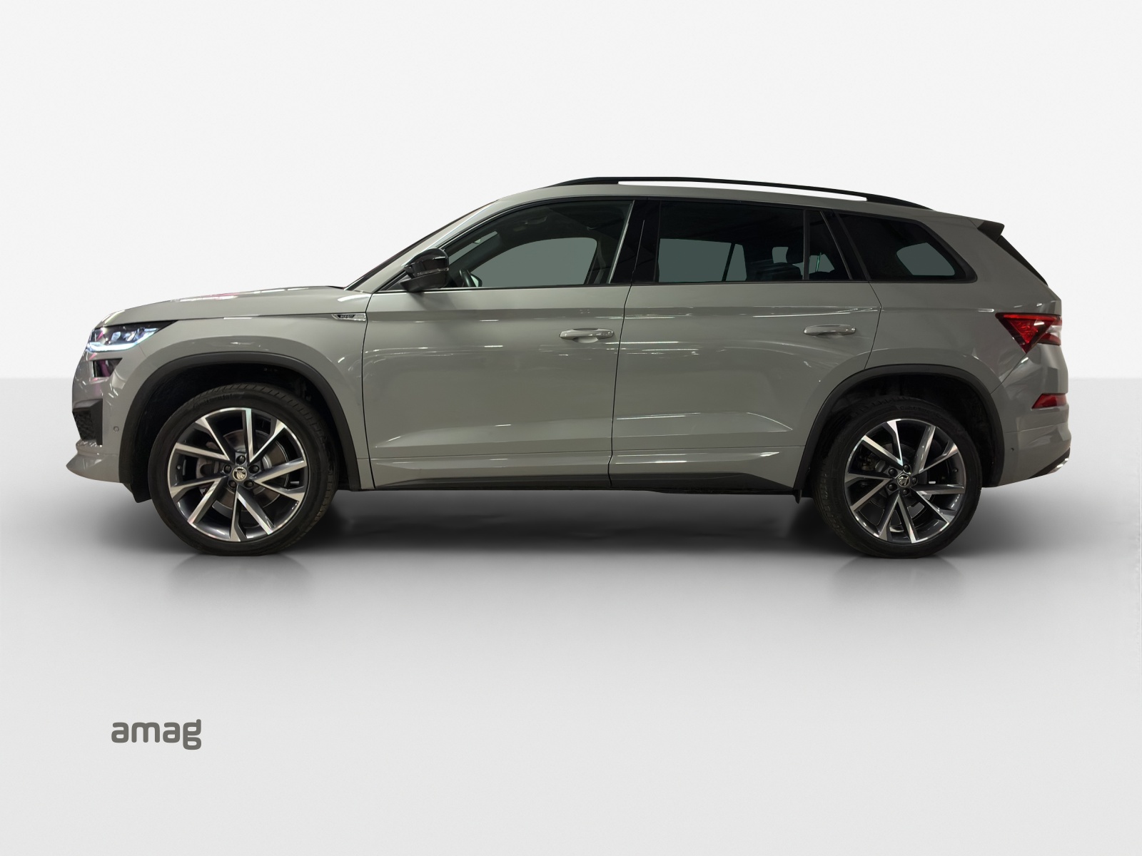 SKODA Kodiaq 2.0 TSI 4x4 SportLine-image-1
