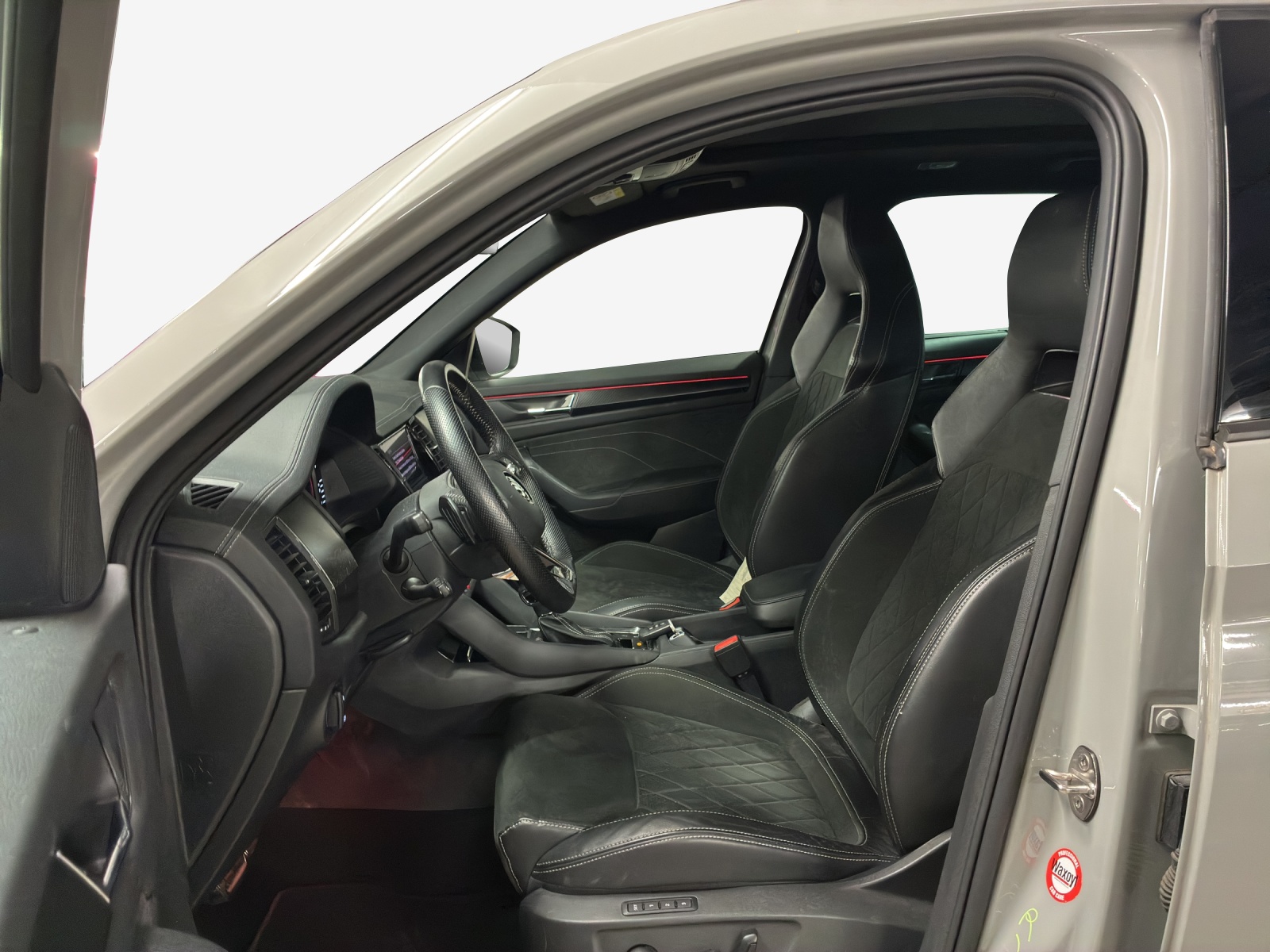 SKODA Kodiaq 2.0 TSI 4x4 SportLine-image-7