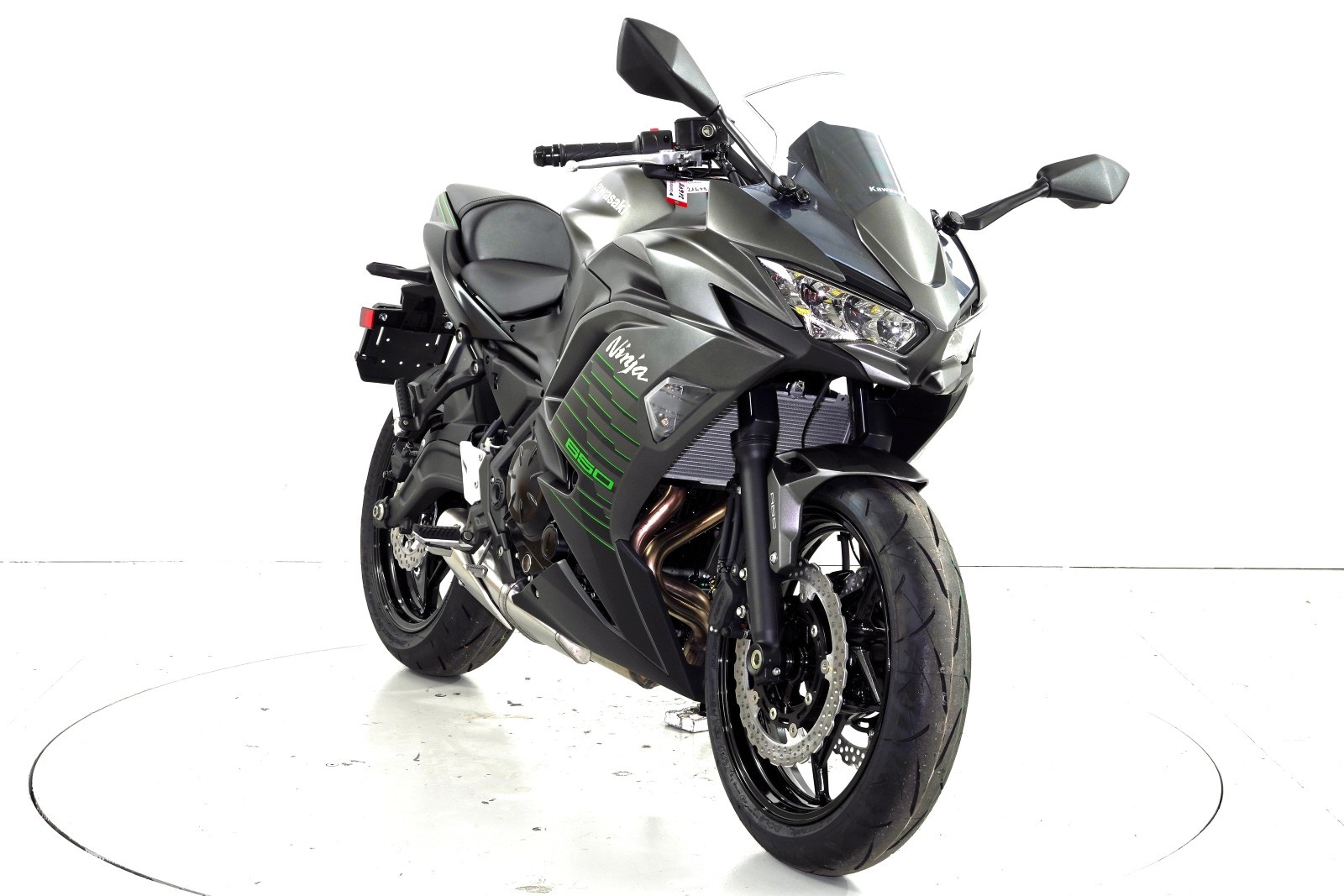 KAWASAKI NINJA 650-showroom-element-1