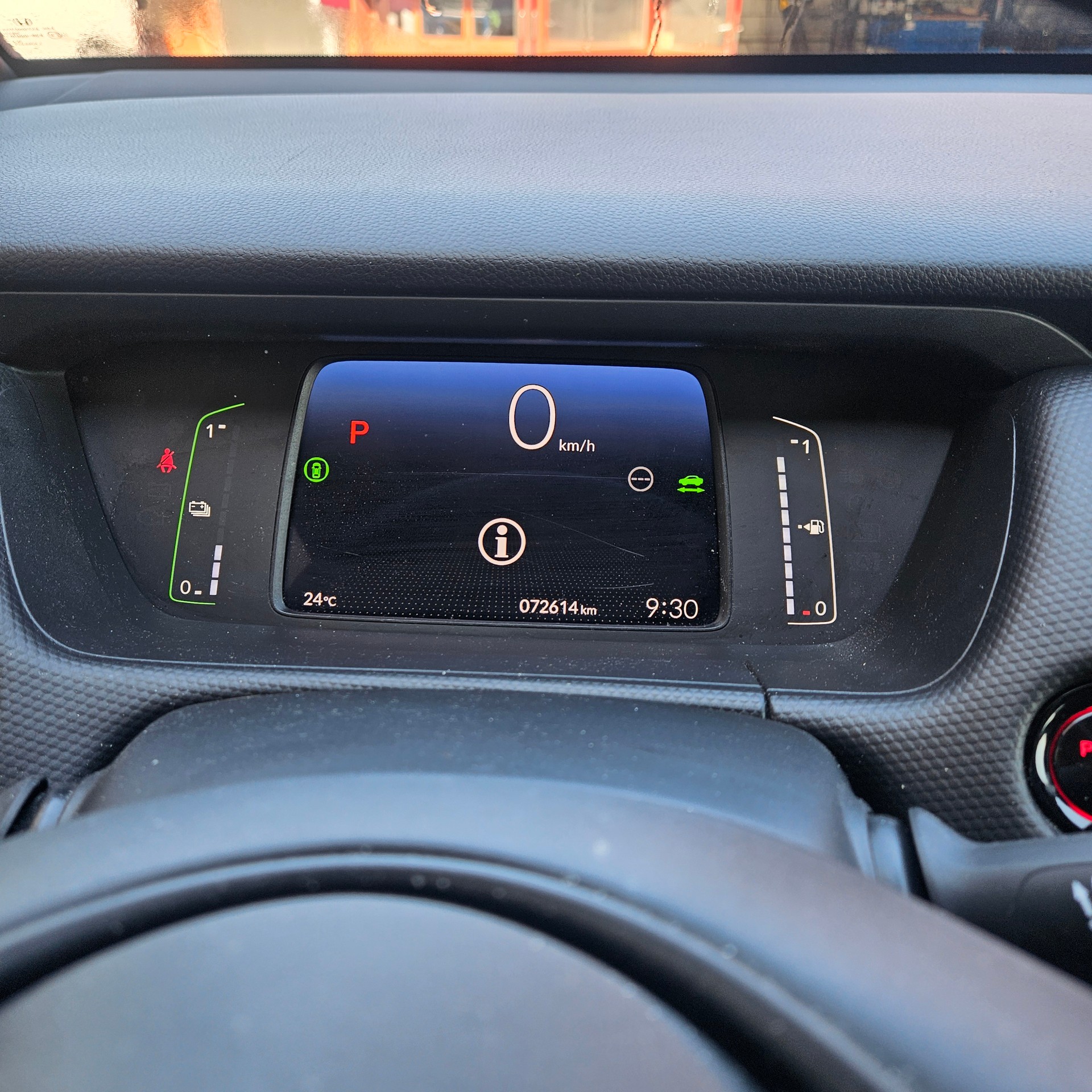 HONDA Jazz 1.5i-MMD E-CVT-image-10