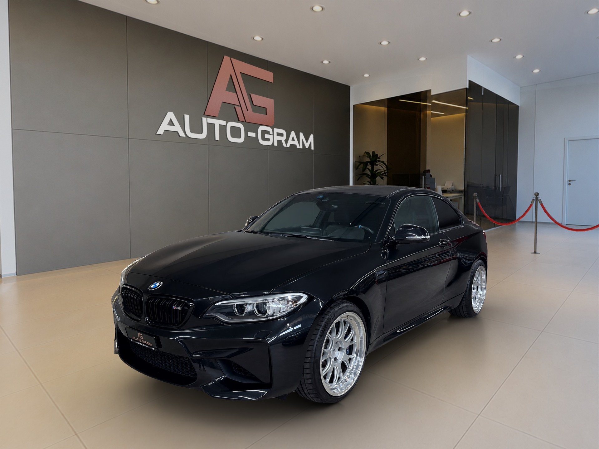BMW M2 Drivelogic