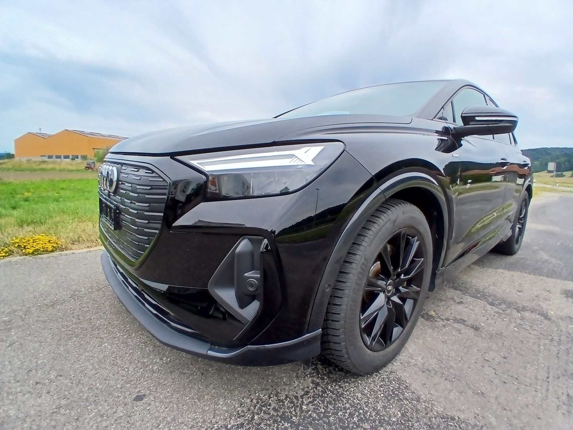 AUDI Q4 Sportback e-tron 40-image-0