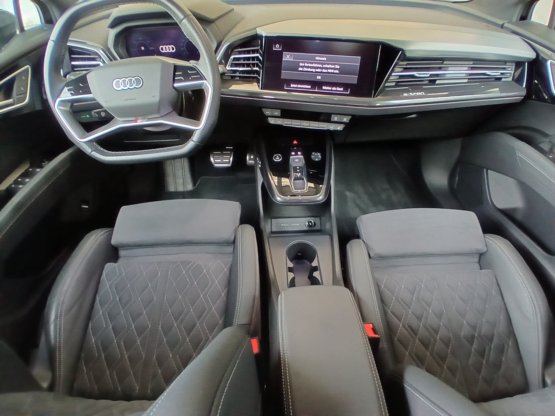 AUDI Q4 Sportback e-tron 40-image-9