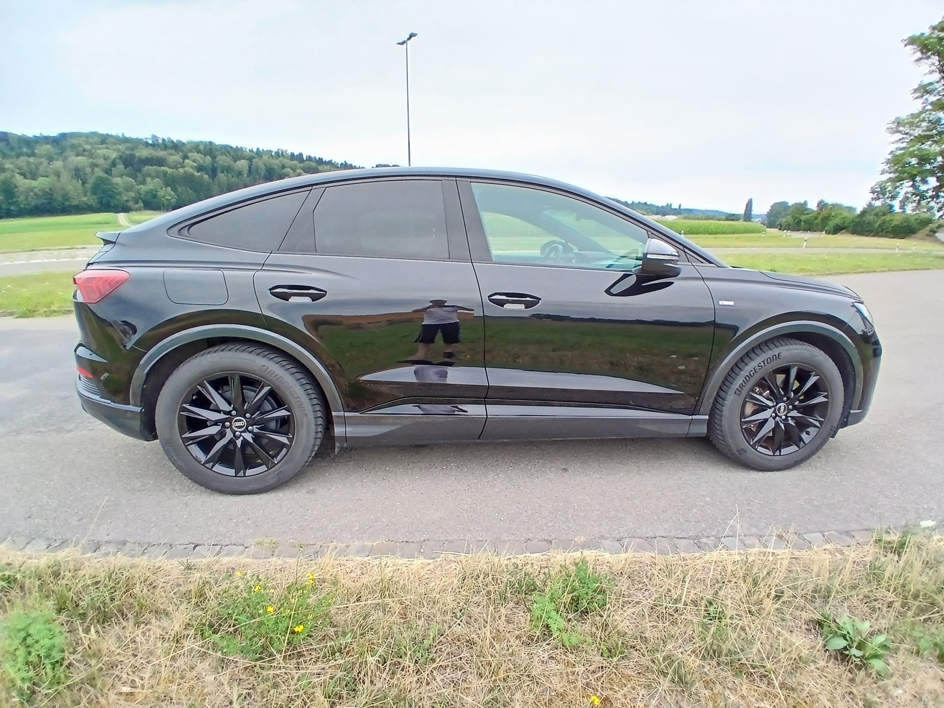 AUDI Q4 Sportback e-tron 40-image-5