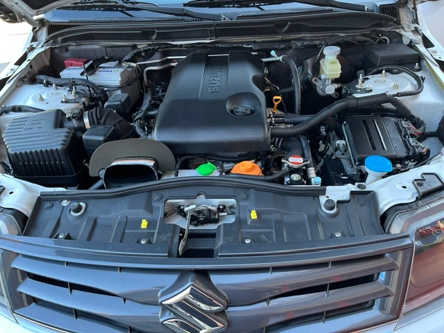 SUZUKI Gr. Vitara 2.4 16V GL Top Sergio Cellano Aut.-image-10