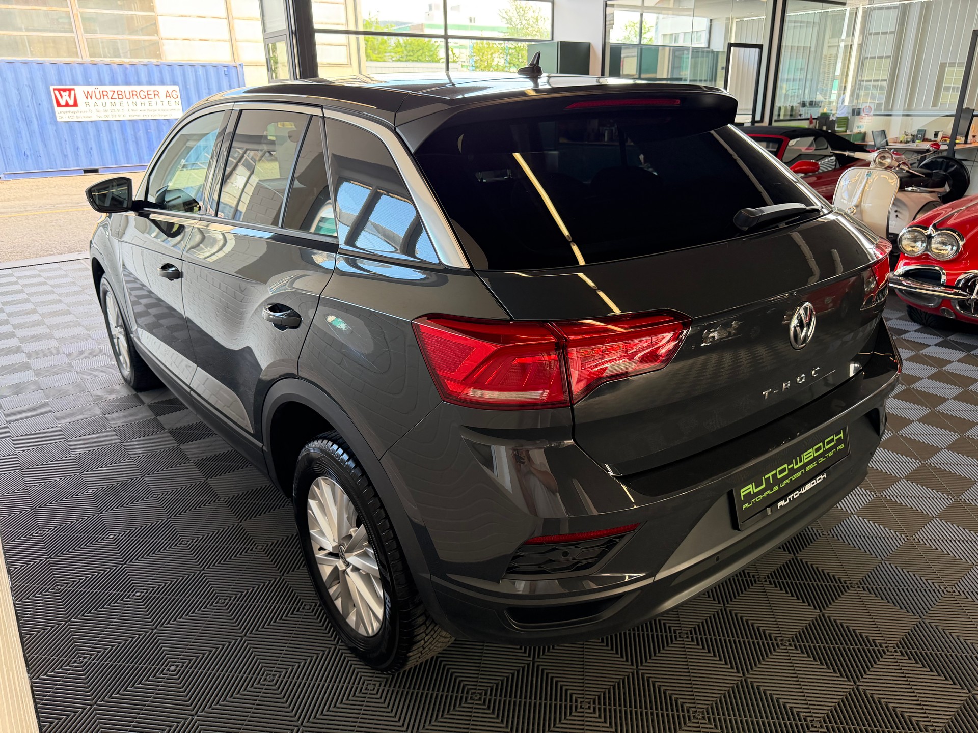 VW T-Roc 1.0 TSI-image-4
