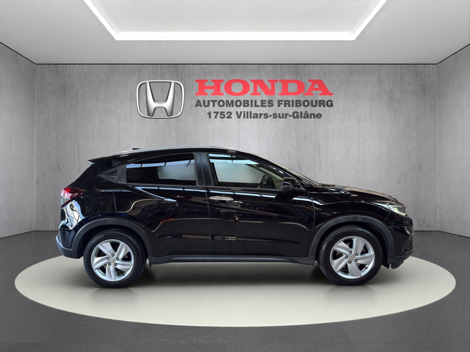 HONDA HR-V 1.5i-VTEC Executive-image-7