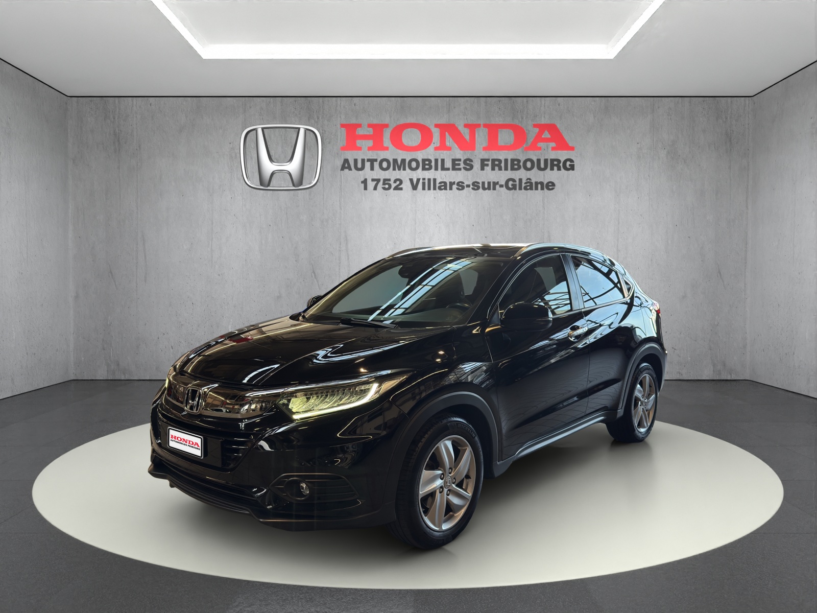 HONDA HR-V 1.5i-VTEC Executive-image-2
