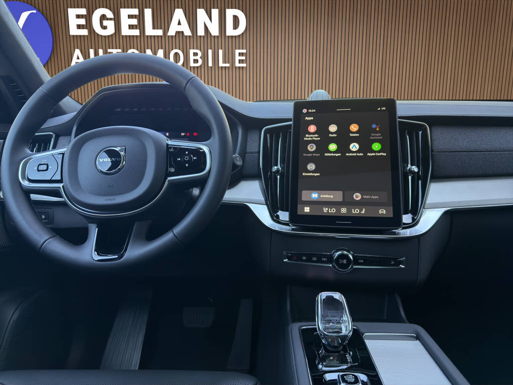 VOLVO XC90 2.0 T8 TE Black Edition eAWD-image-16