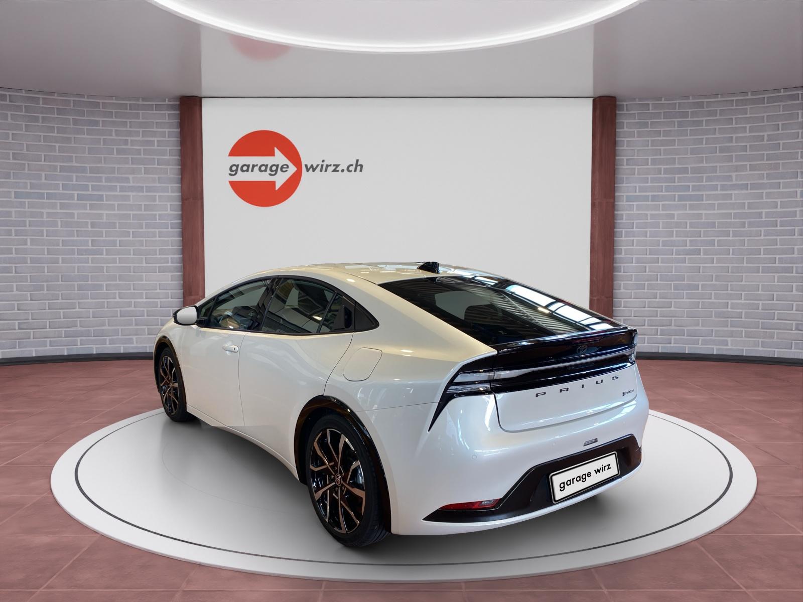 TOYOTA Prius 2.0 Plug-In-Hybrid Style inkl. Winterräder und Gratisservice 4 Jahre / 60000 Km ab 1. IV-image-2