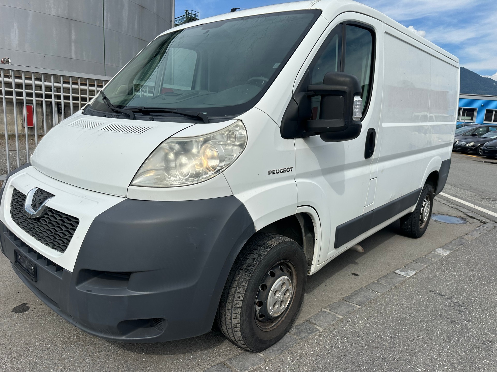 PEUGEOT Boxer 2.2 HDI 330 L1H1