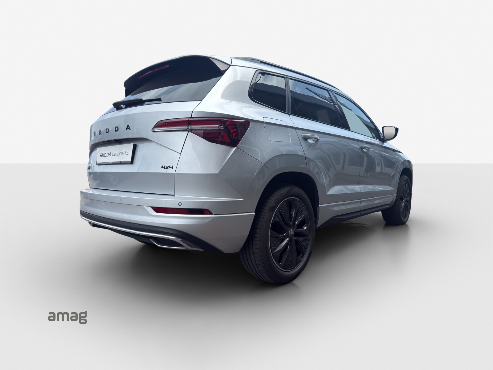 SKODA Karoq 2.0 TSI SportLine 4x4 DSG-image-4