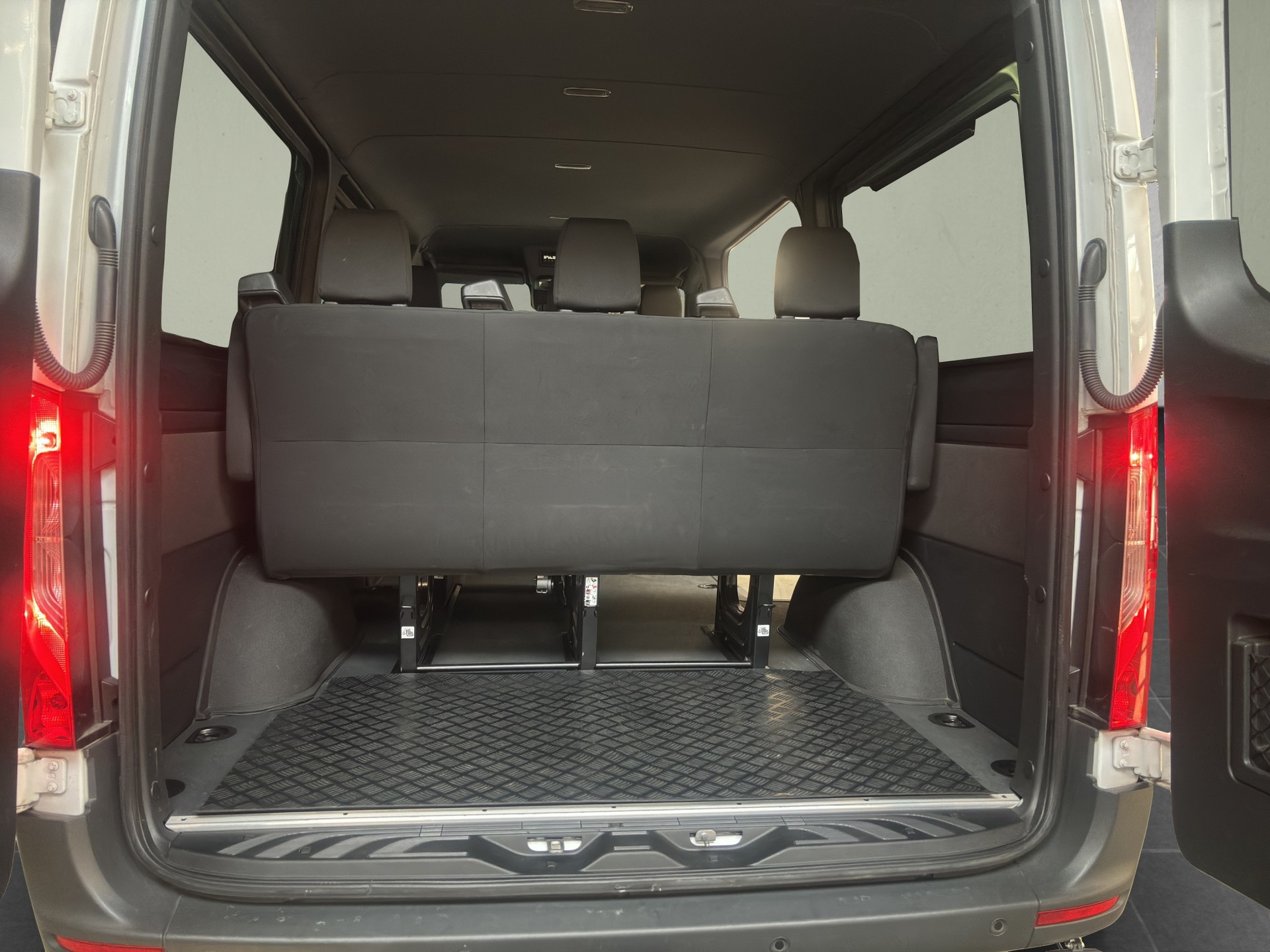 MERCEDES-BENZ Sprinter 315 CDI Lang 9G-TRONIC-image-9