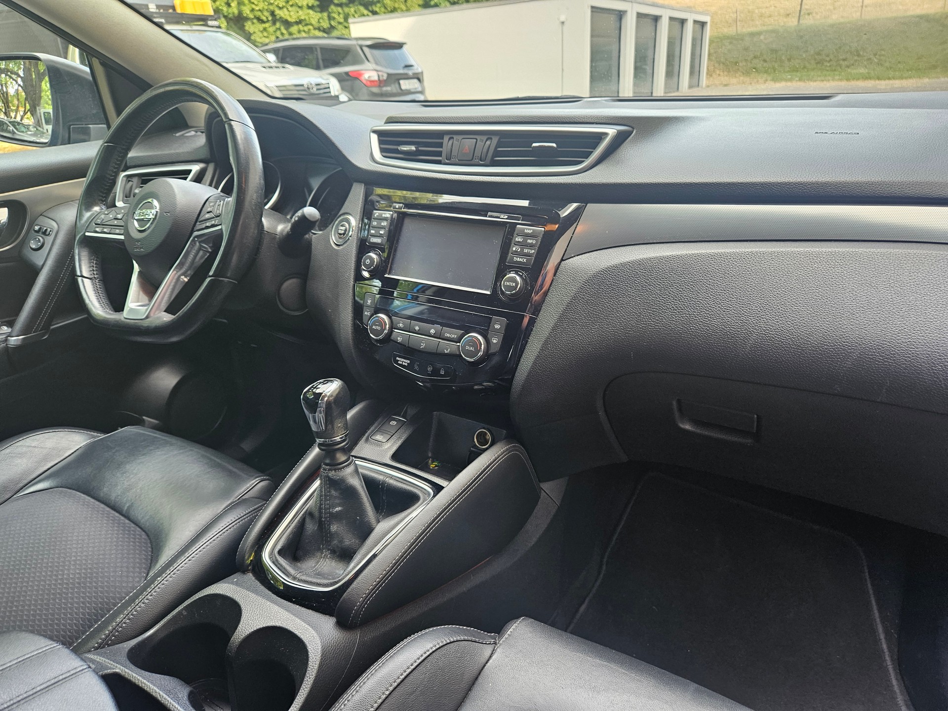 NISSAN 1.2 DIG-T Tekna+-image-3