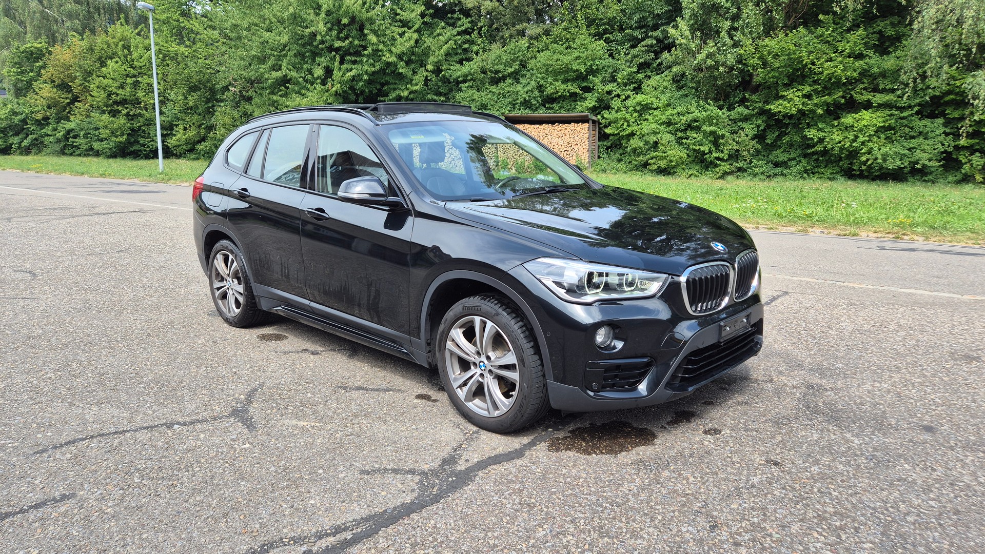 BMW X1 xDrive 18d Swiss Advantage Sport*Head up Display*Panoramadach*-image-5