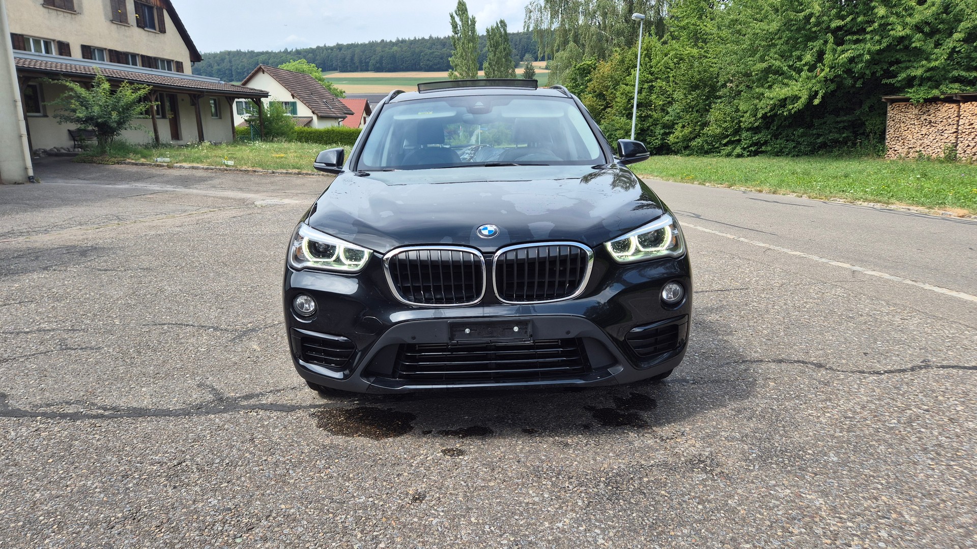 BMW X1 xDrive 18d Swiss Advantage Sport*Head up Display*Panoramadach*-image-6