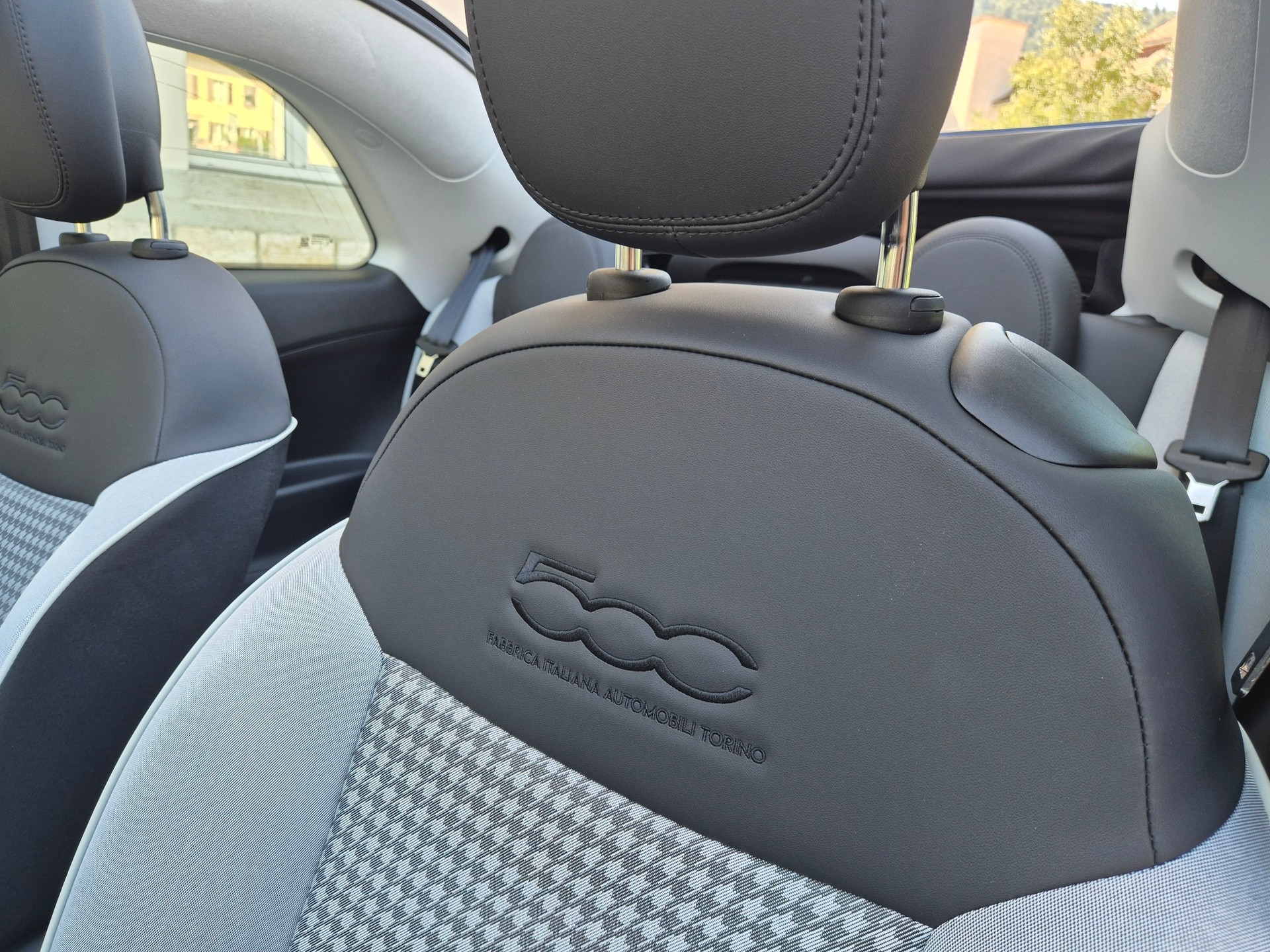 FIAT 500C 1.0 FireFly MHD Dolcevita-image-12