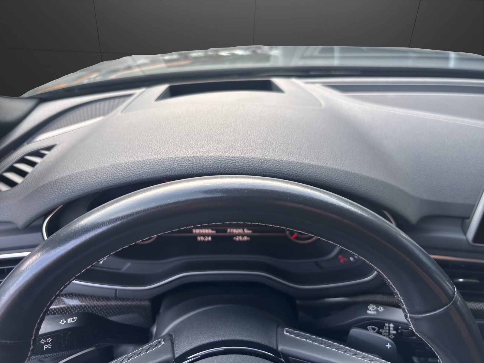 AUDI S4 Avant 3.0 TFSI quattro tiptronic-image-6