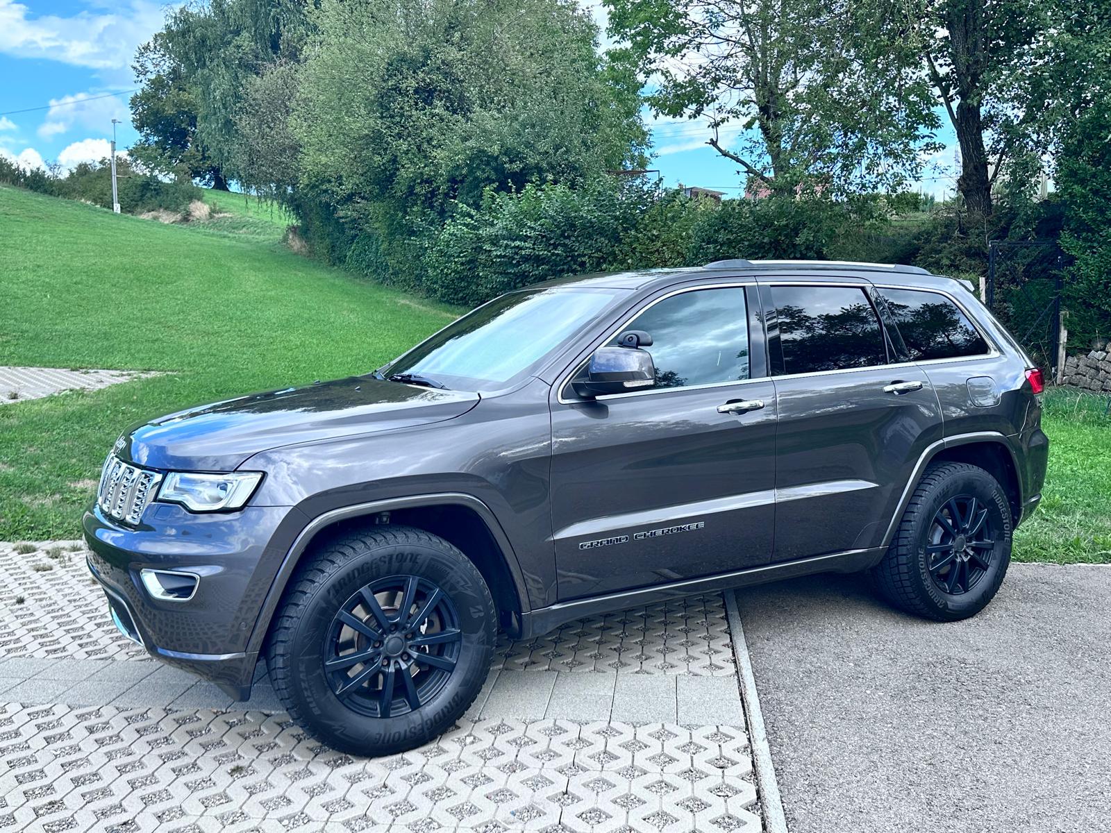 JEEP 3.0 CRD 250 Overland-image-0