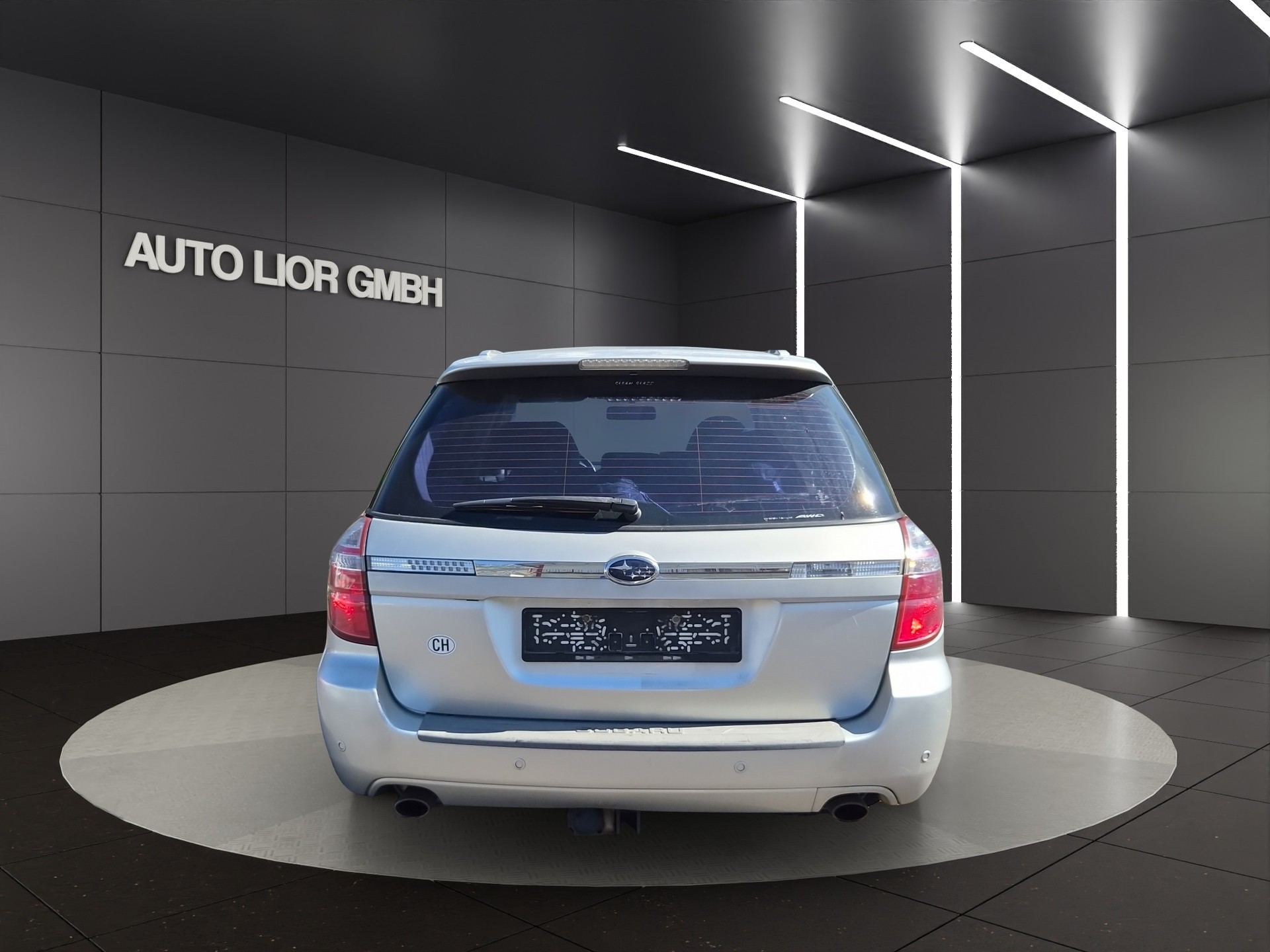 SUBARU Legacy 2.0R AWD Swiss-image-2