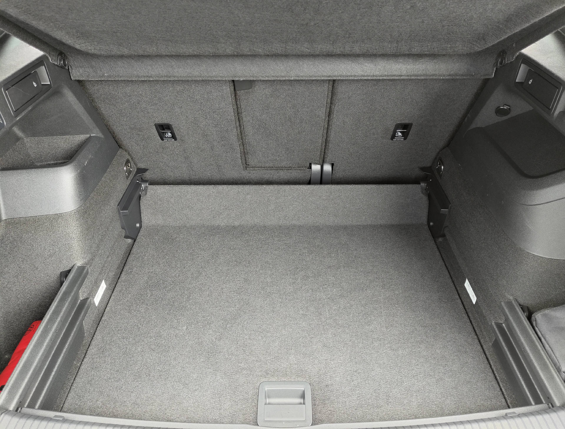 VW Tiguan 2.0 TSI R-Line DSG 4Motion-image-14