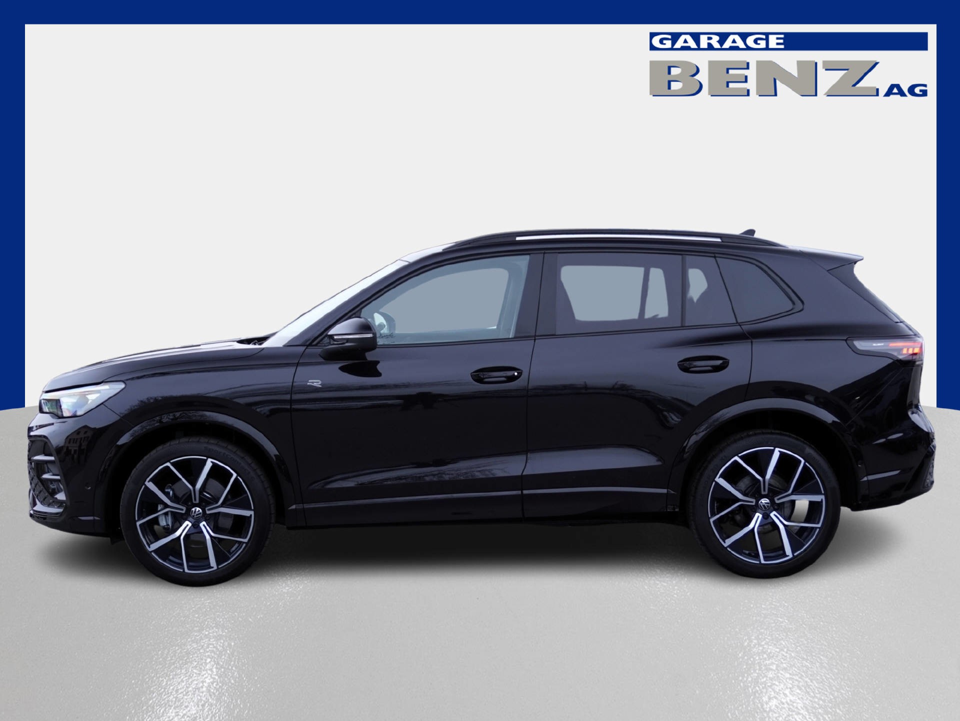 VW Tiguan 2.0 TSI R-Line DSG 4Motion-showroom-element-3