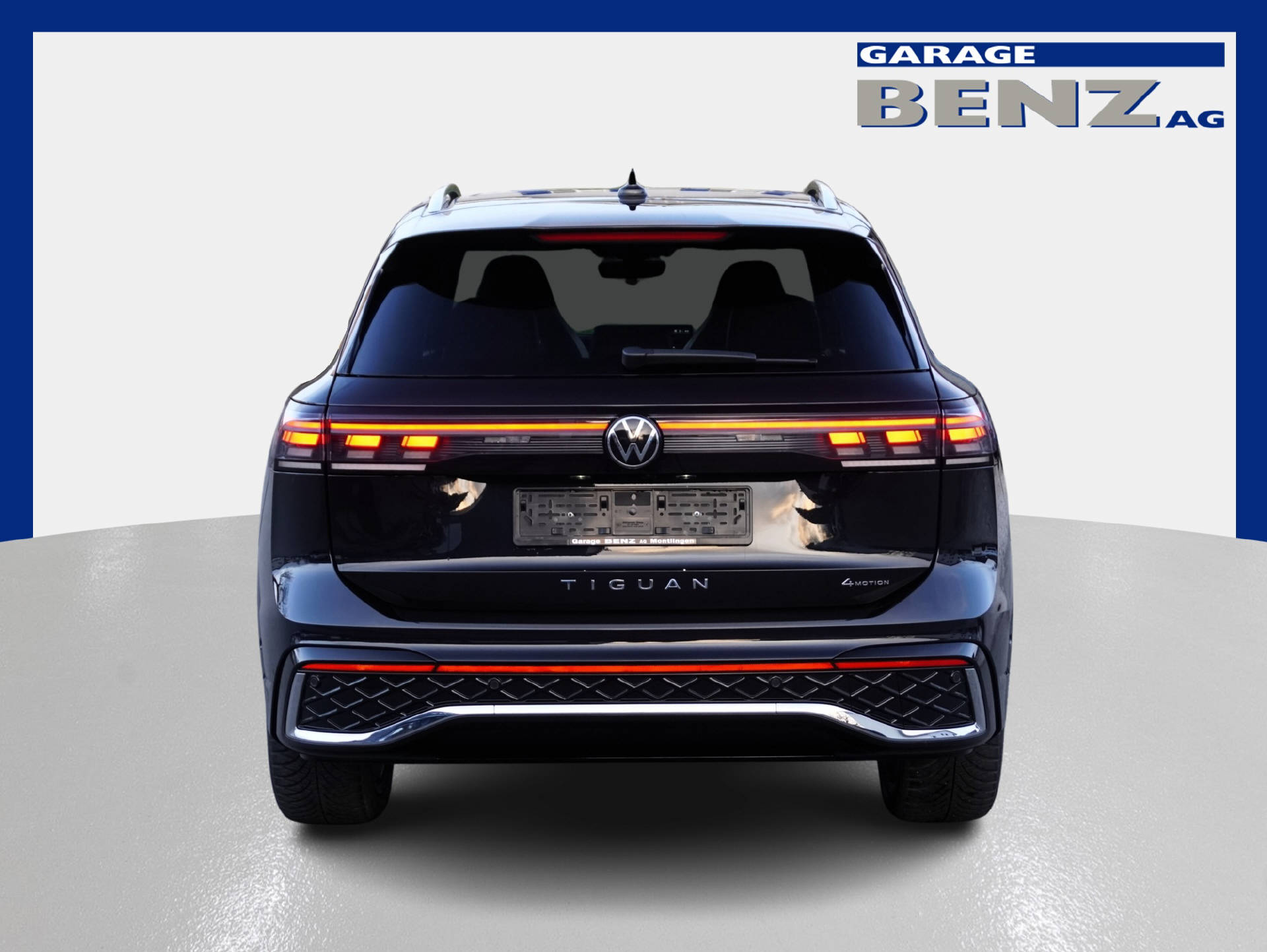 VW Tiguan 2.0 TSI R-Line DSG 4Motion-showroom-element-2