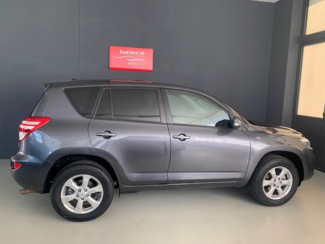 TOYOTA RAV-4 2.0i VMa Linea Luna MdS-image-3