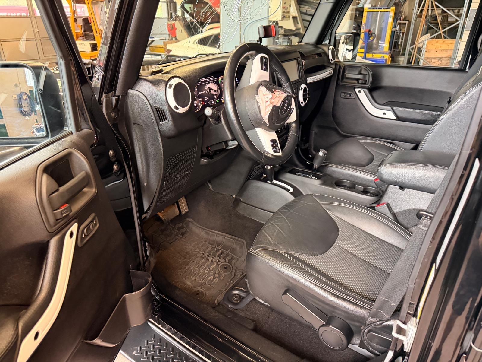 JEEP Wrangler 2.8CRD Unlimited-image-7