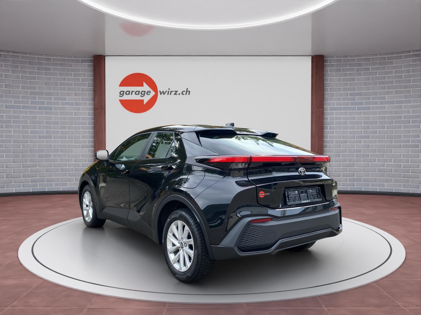 TOYOTA C-HR 1.8 HEV Comfort Inkl. Winterkompletträder / Gratisservice 4Jahre / 60000 Km ab 1. IV-showroom-element-2