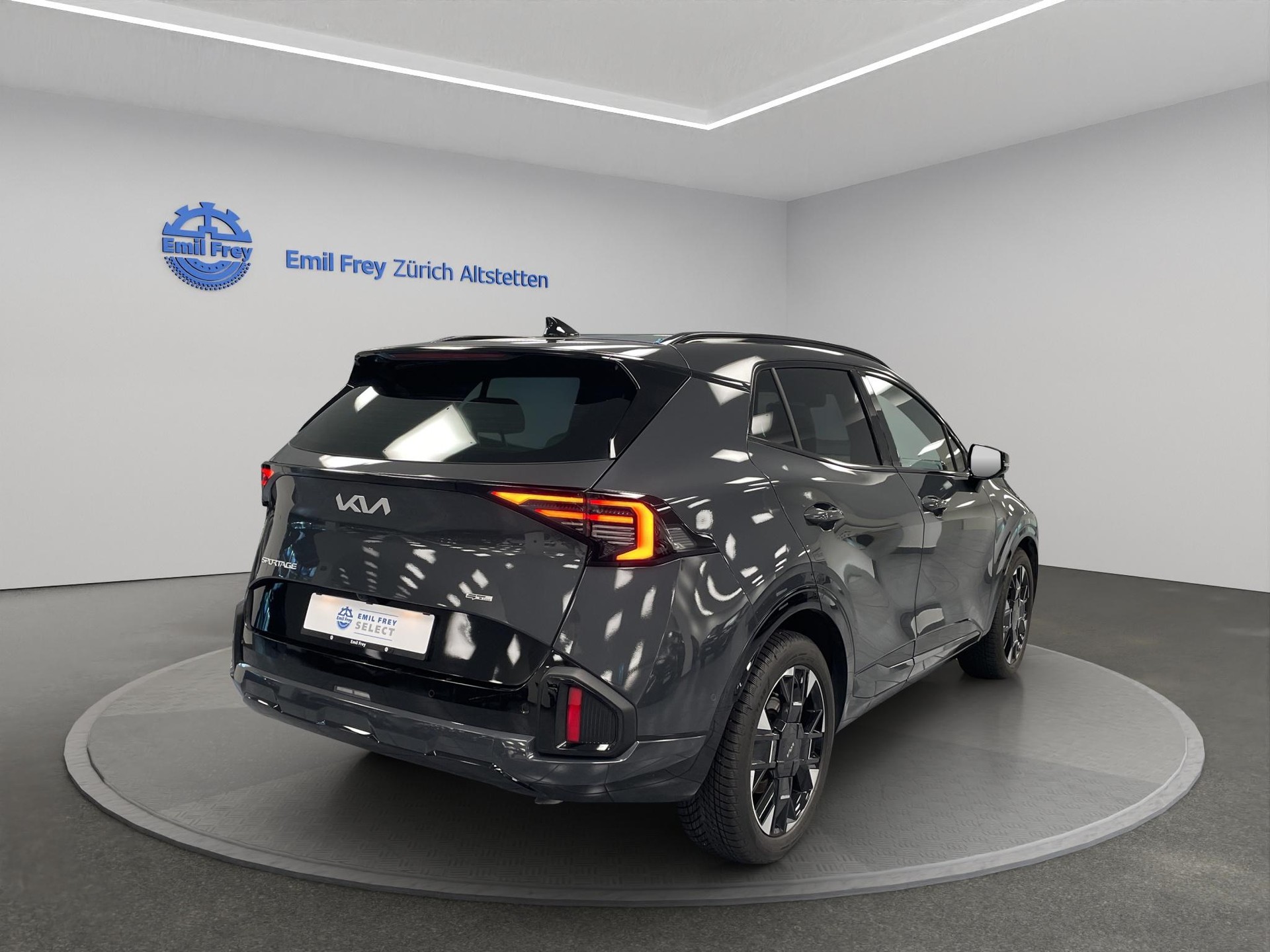 KIA Sportage 1.6 T-GDi PHEV GT-Line-image-1