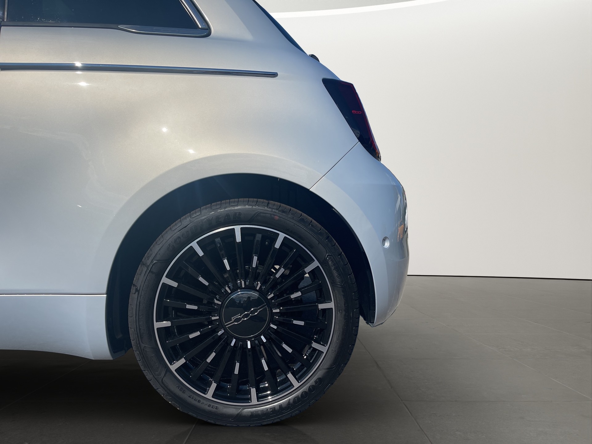 FIAT 500La Prima 3+1-image-26