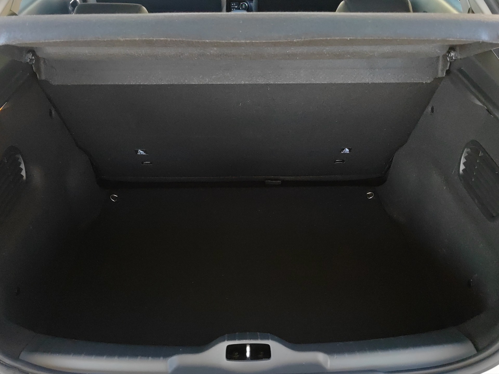 CITROEN C4 Cactus 1.2 e-VTi Shine Edition ETG-image-17