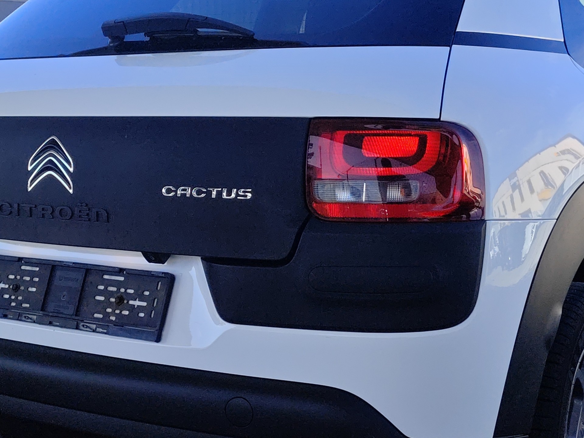 CITROEN C4 Cactus 1.2 e-VTi Shine Edition ETG-image-28