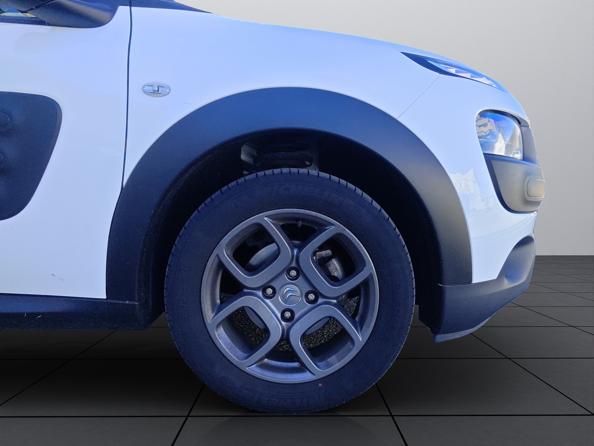 CITROEN C4 Cactus 1.2 e-VTi Shine Edition ETG-image-24