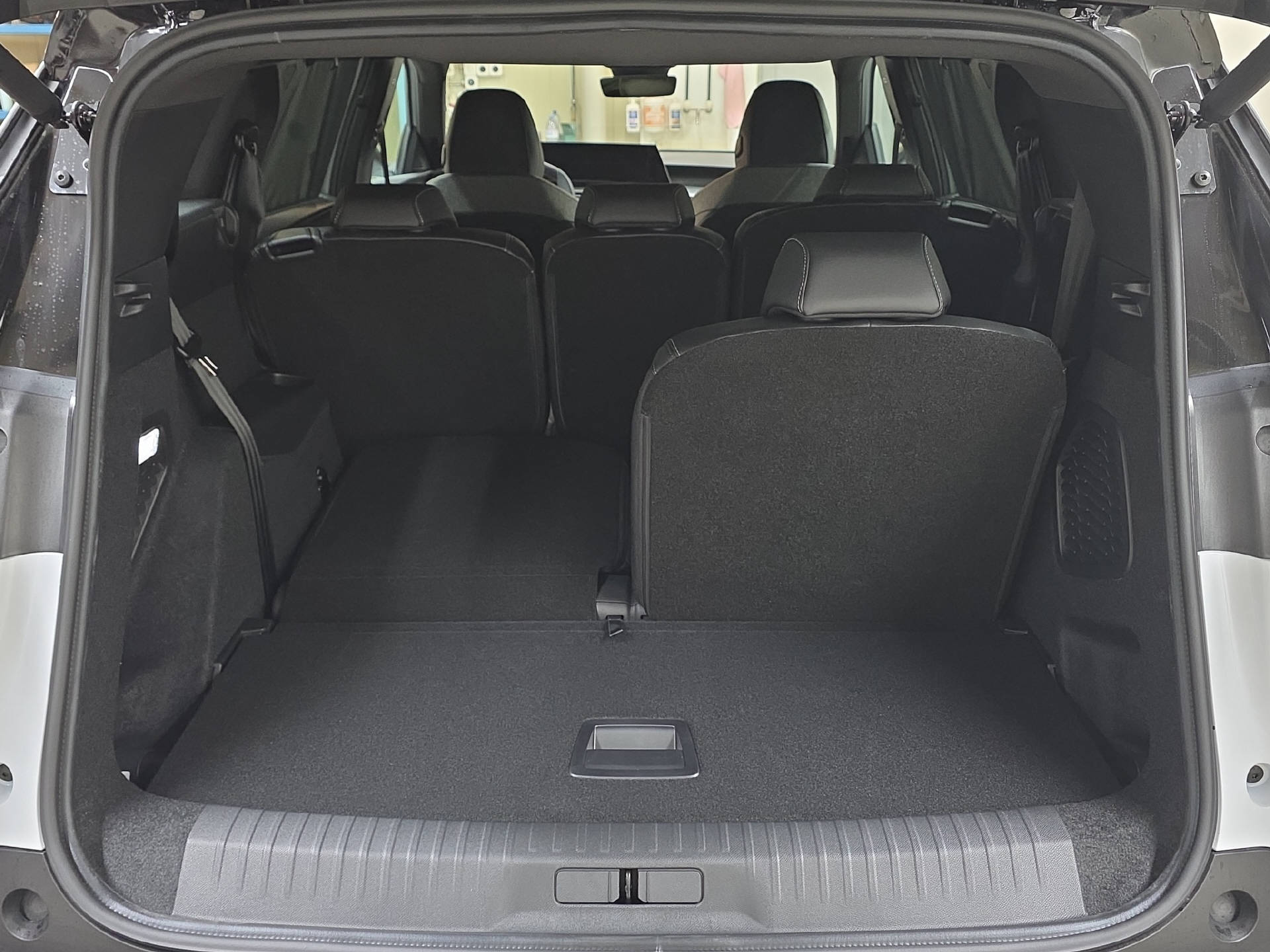 PEUGEOT 5008 1.6 PHEV 225 GT Exclusive-image-14